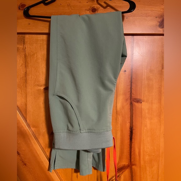 Figs Pants & Jumpsuits Fig Scrubs Color Jade Medium Tall Poshmark